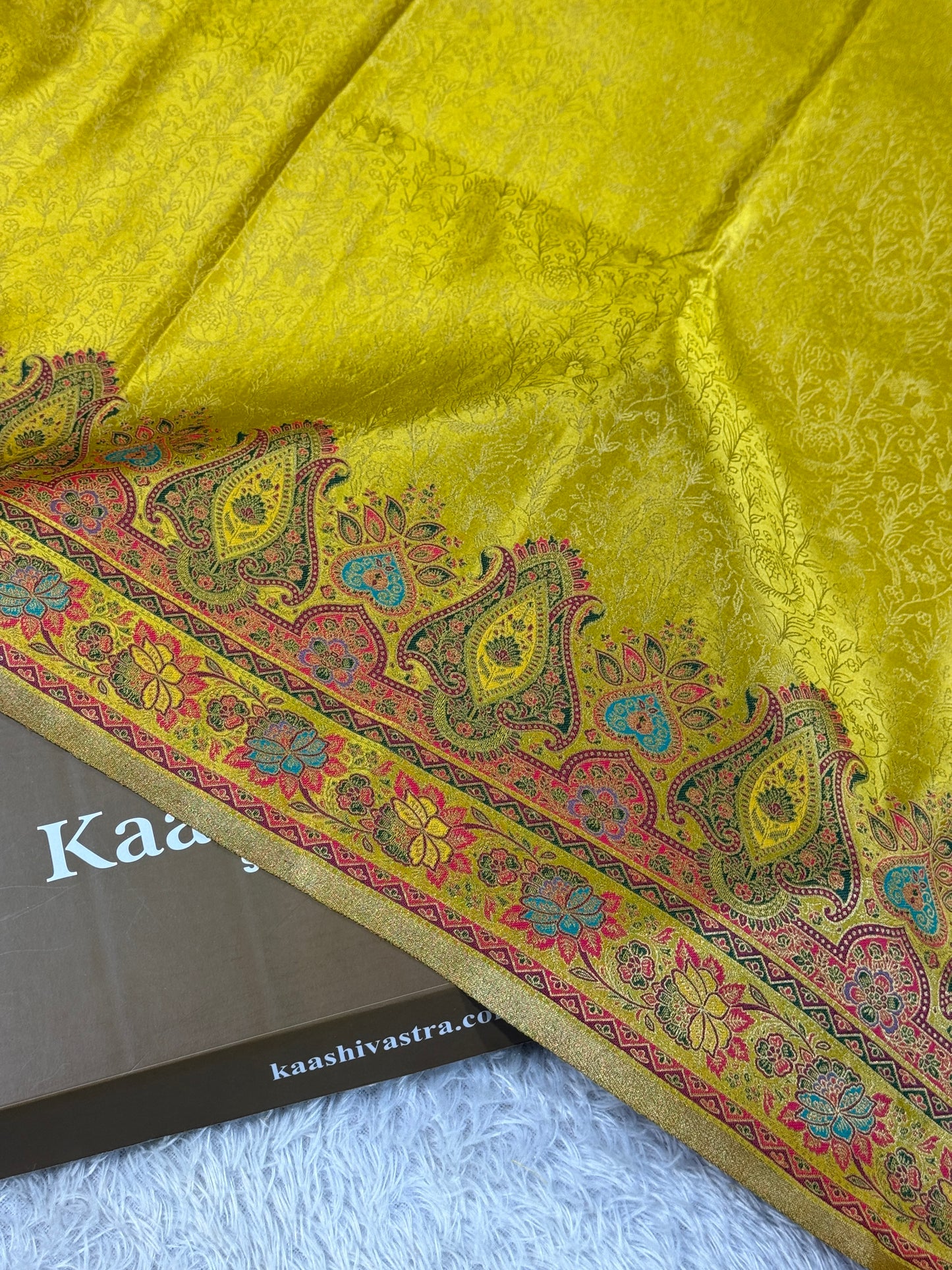 Golden Banarasi tissue silk saree TS111