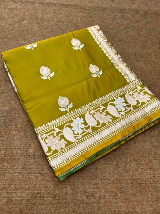 Banarasi mashru katan silk saree.    Mk115