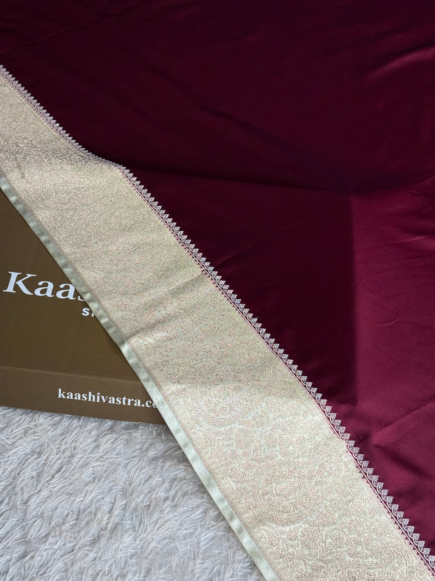 Wine with off white colour premium Banarasi Mashru katan silk saree MK353
