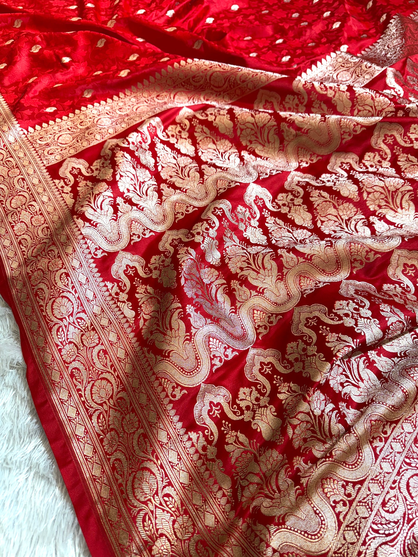Chilli red premium Banarasi Mashru katan silk saree MK222