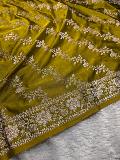 Mahndi premium Banarasi Mashru katan silk saree MK204