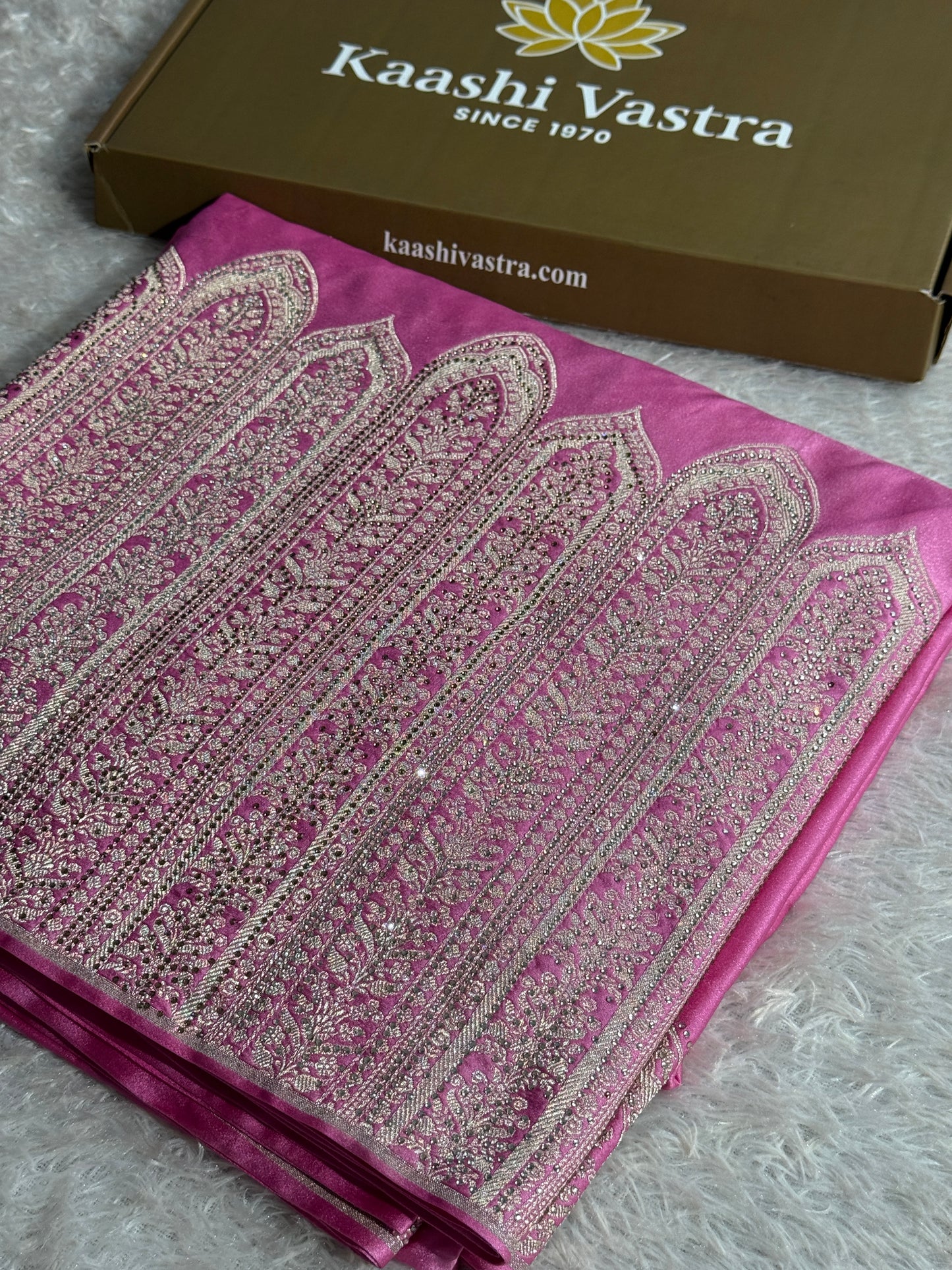 Bridal baby pink colour premium Banarasi Mashru katan silk saree MK268