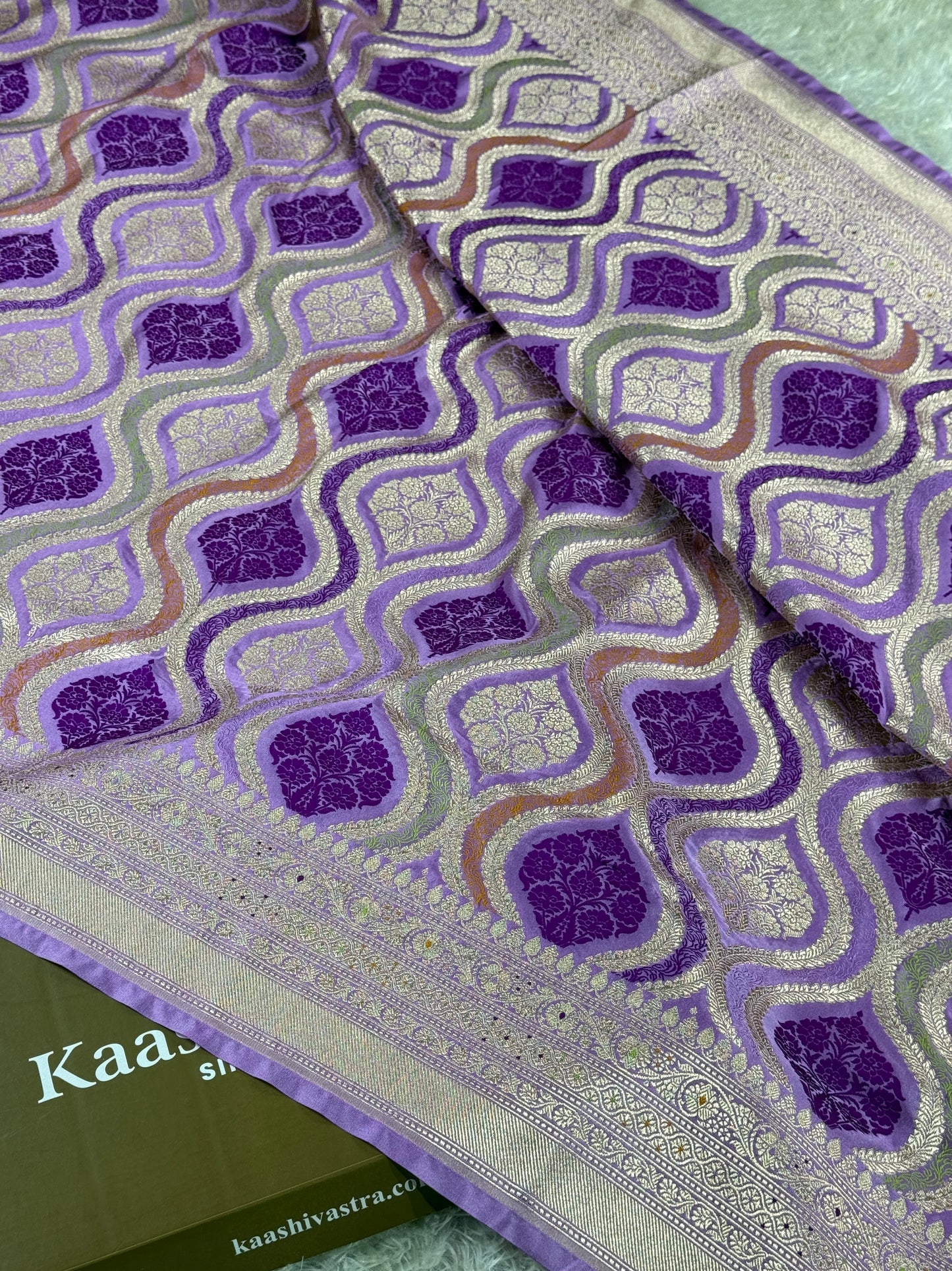 Lavender color premium Banarasi Mashru katan silk saree MK206
