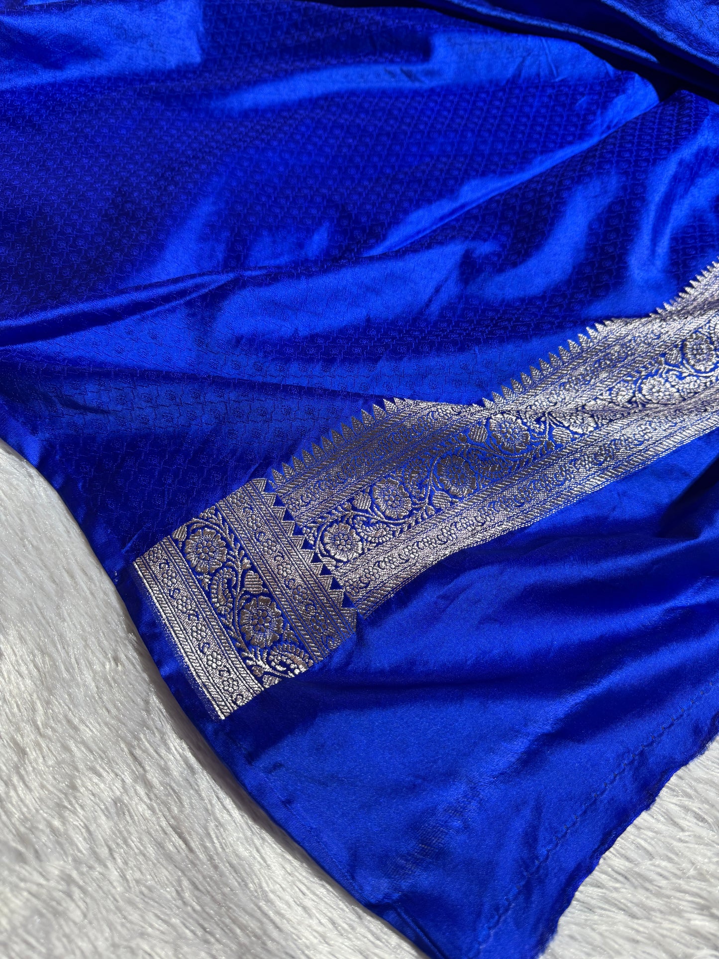 Royal blue premium Banarasi Mashru katan silk saree MK214