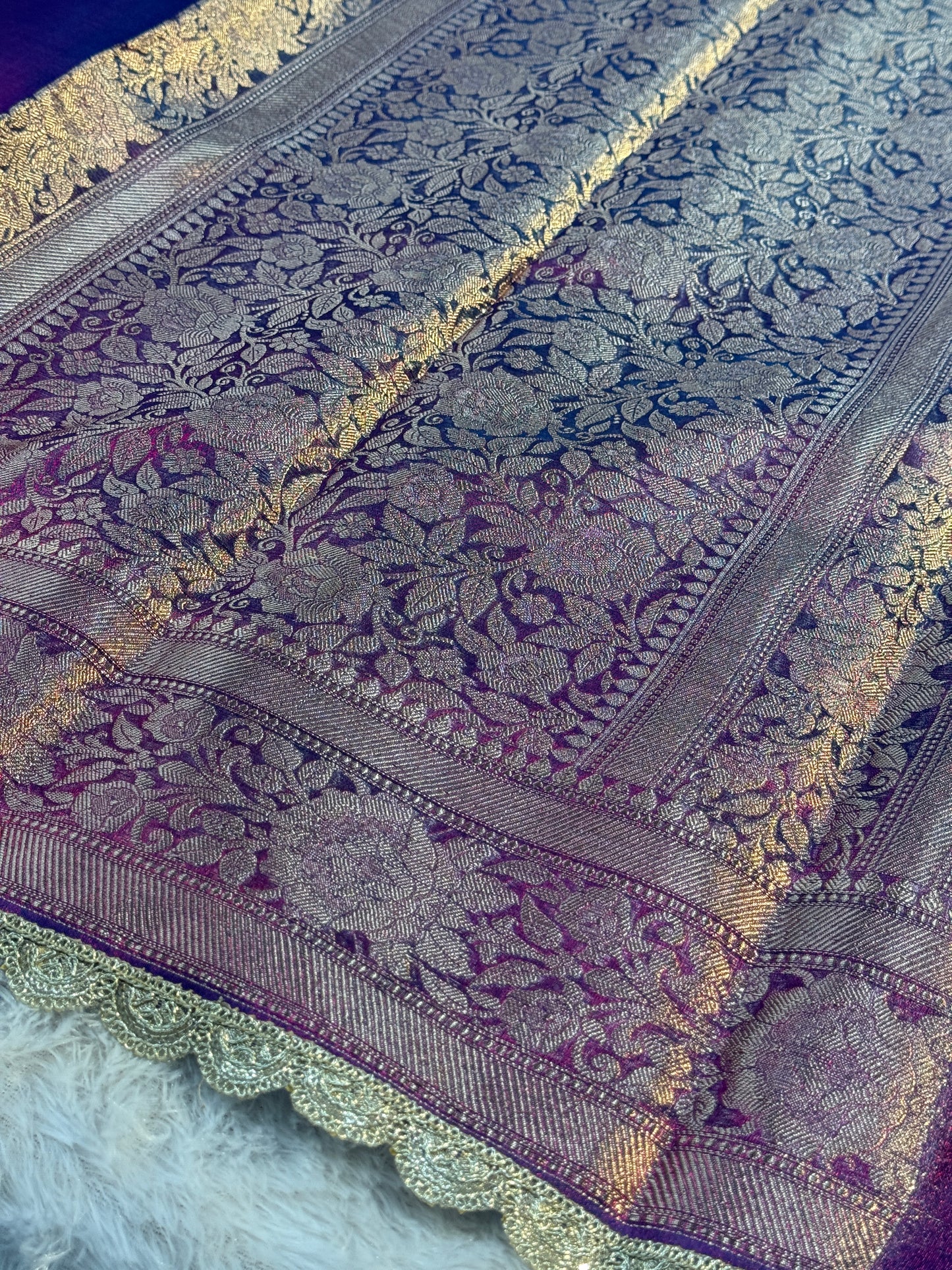 Baigni color Banarasi tissue silk saree with lace border TS106