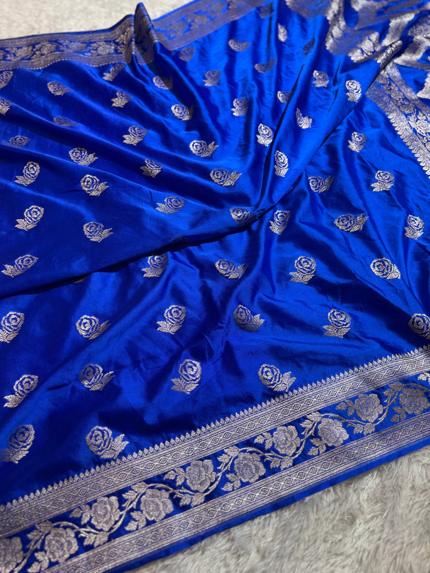 Royal blue premium Banarasi Mashru katan silk saree MK156