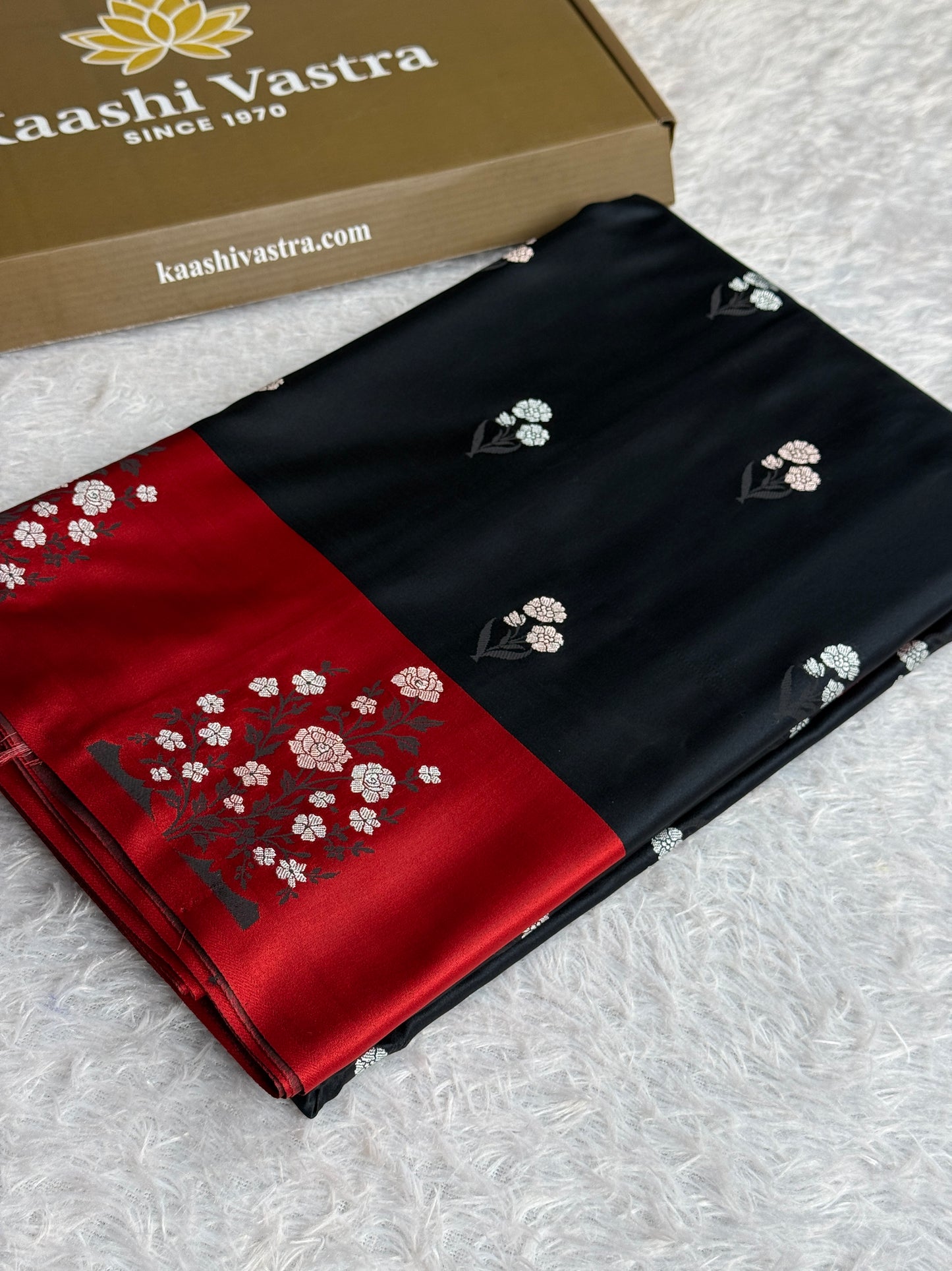 Black and red colour premium Banarasi Mashru katan silk saree