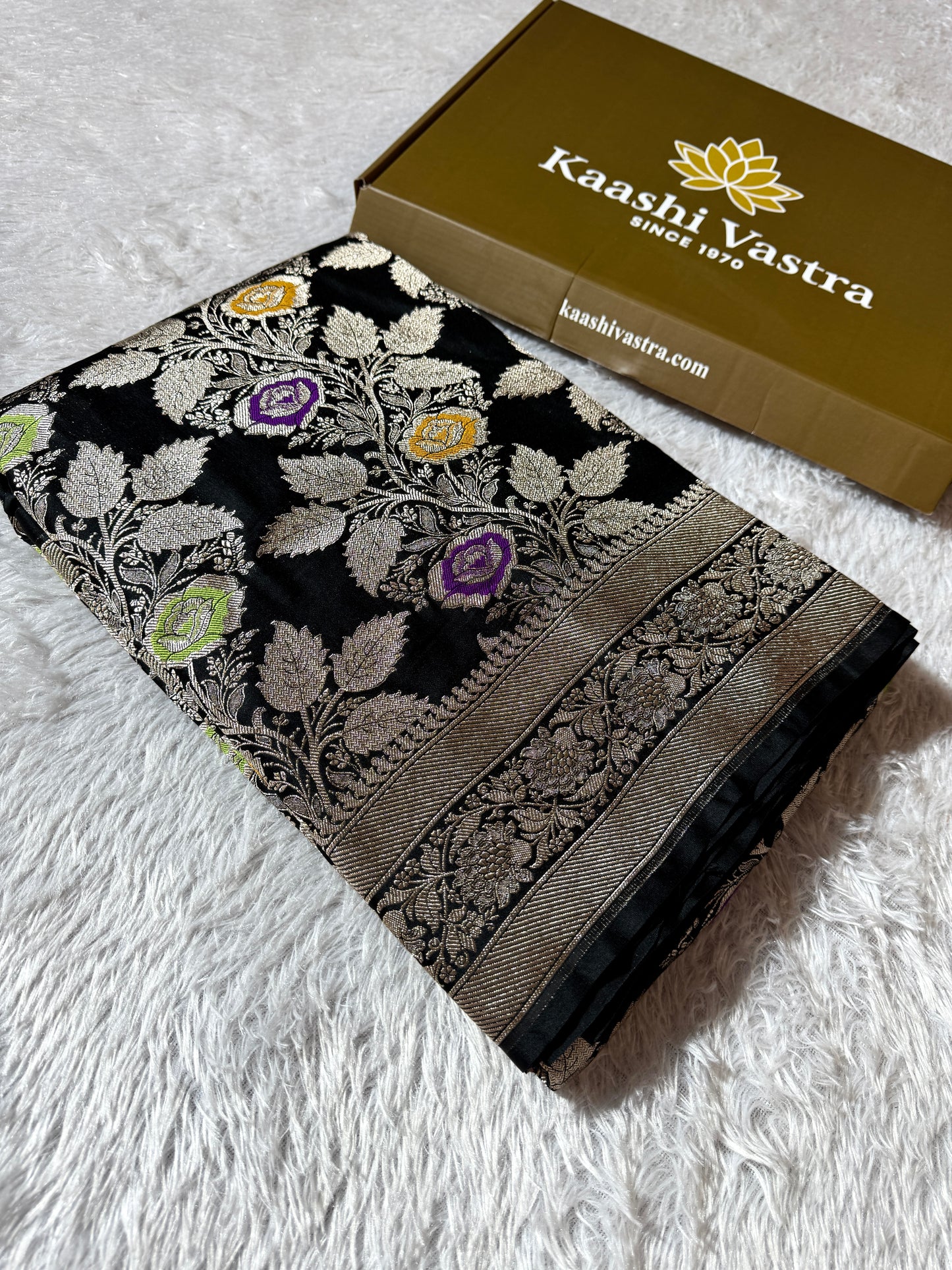 Black premium Banarasi tilfi Mashru katan silk saree MK216