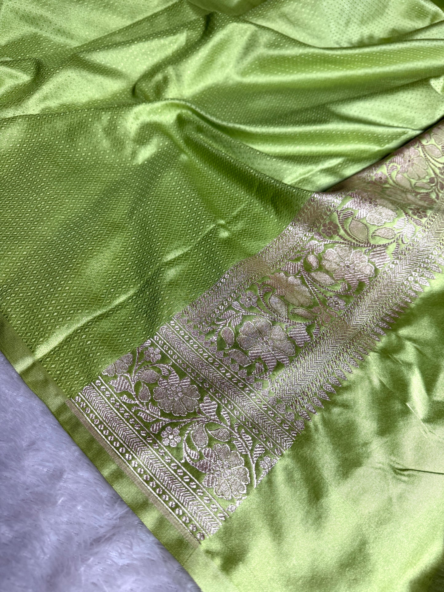 Pista color premium Banarasi Mashru katan silk saree MK224