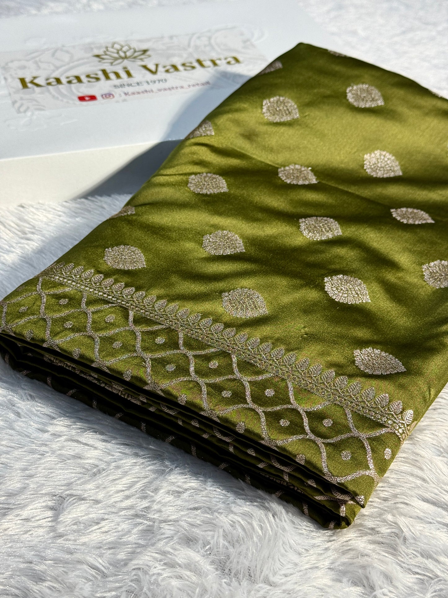 Mehandi green Banarasi Mashru katan silk saree MK157