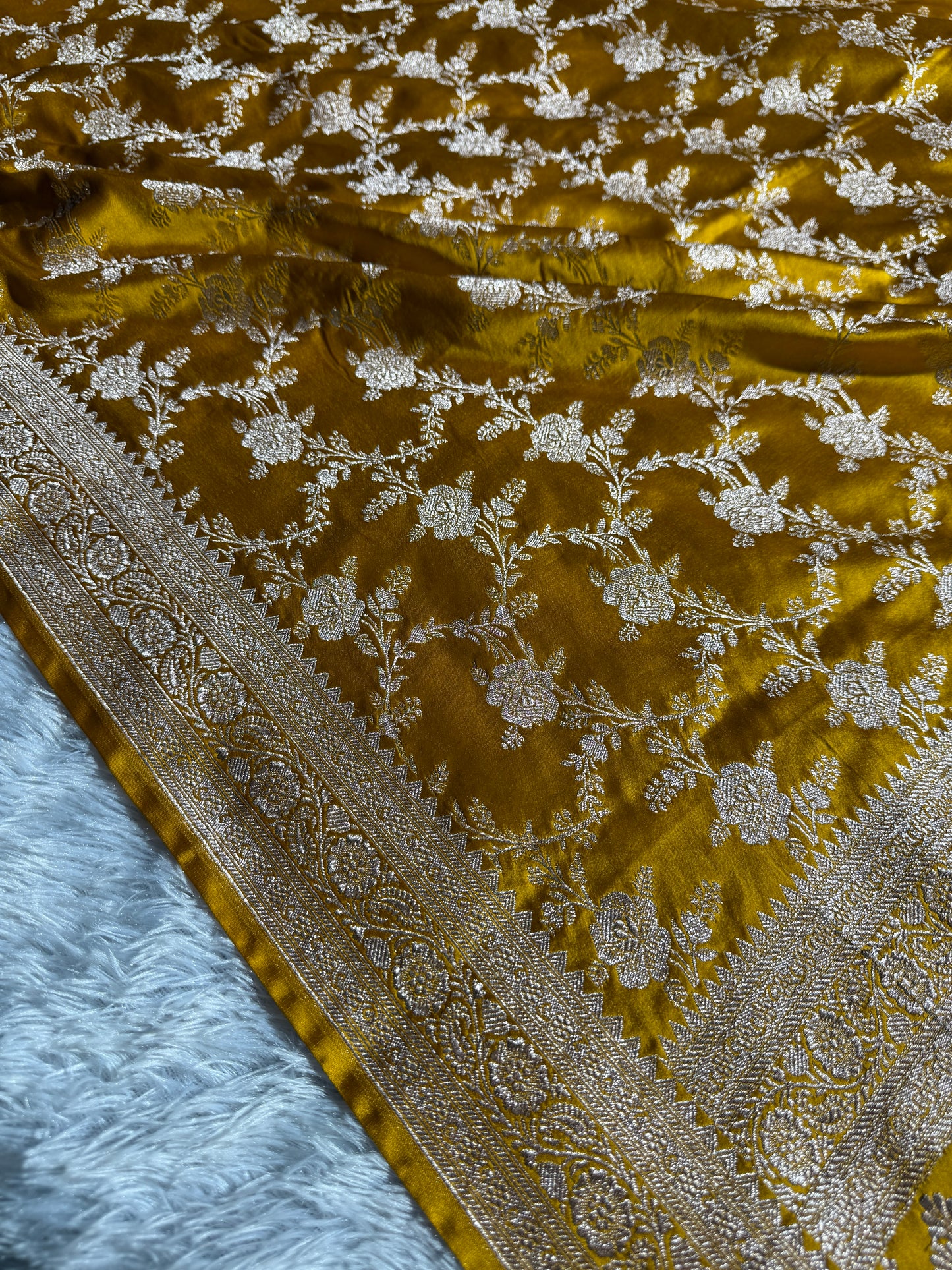 Dusty mustard premium Banarasi Mashru katan silk saree MK214