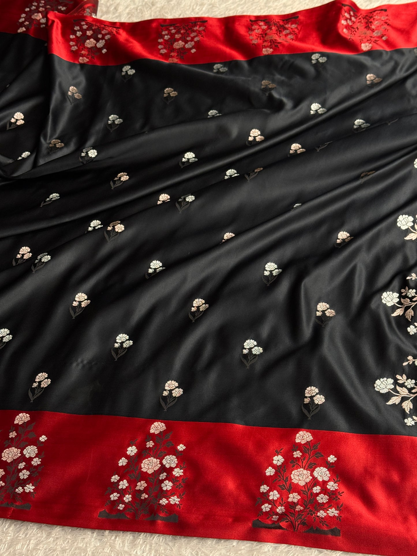 Black and red colour premium Banarasi Mashru katan silk saree