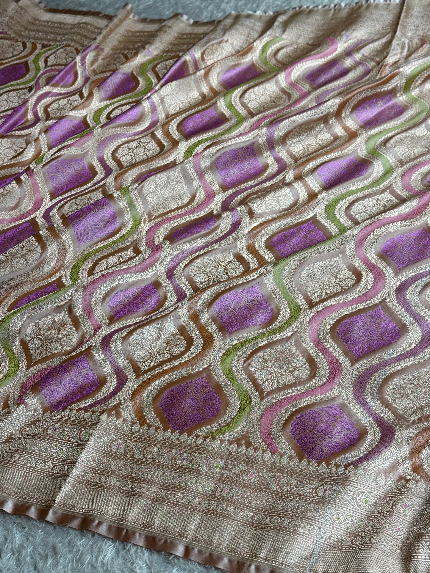 Premium Banarasi tilfi Mashru katan silk saree MK206