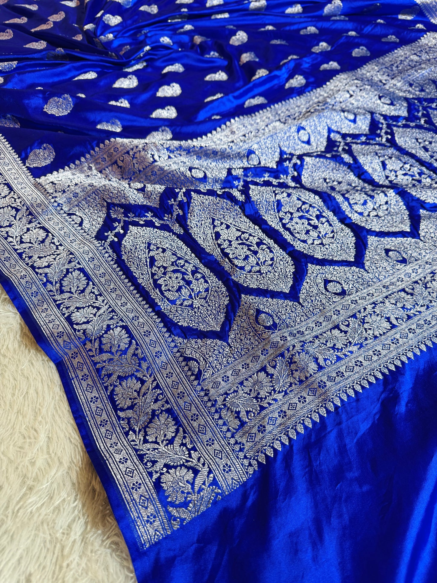 Royal blue premium Banarasi Mashru katan silk saree MK220