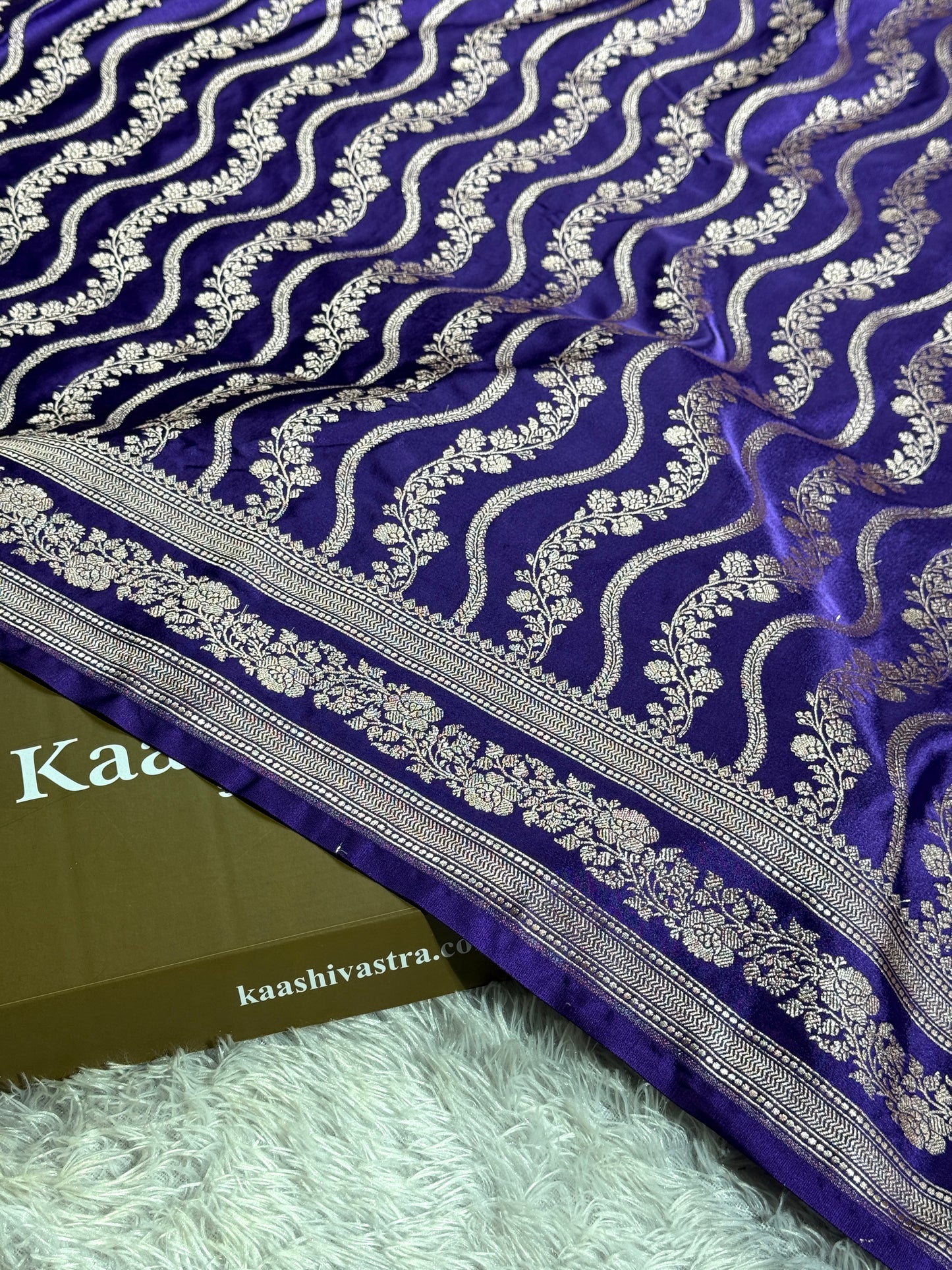 Purple color premium Banarasi Mashru katan silk saree MK257