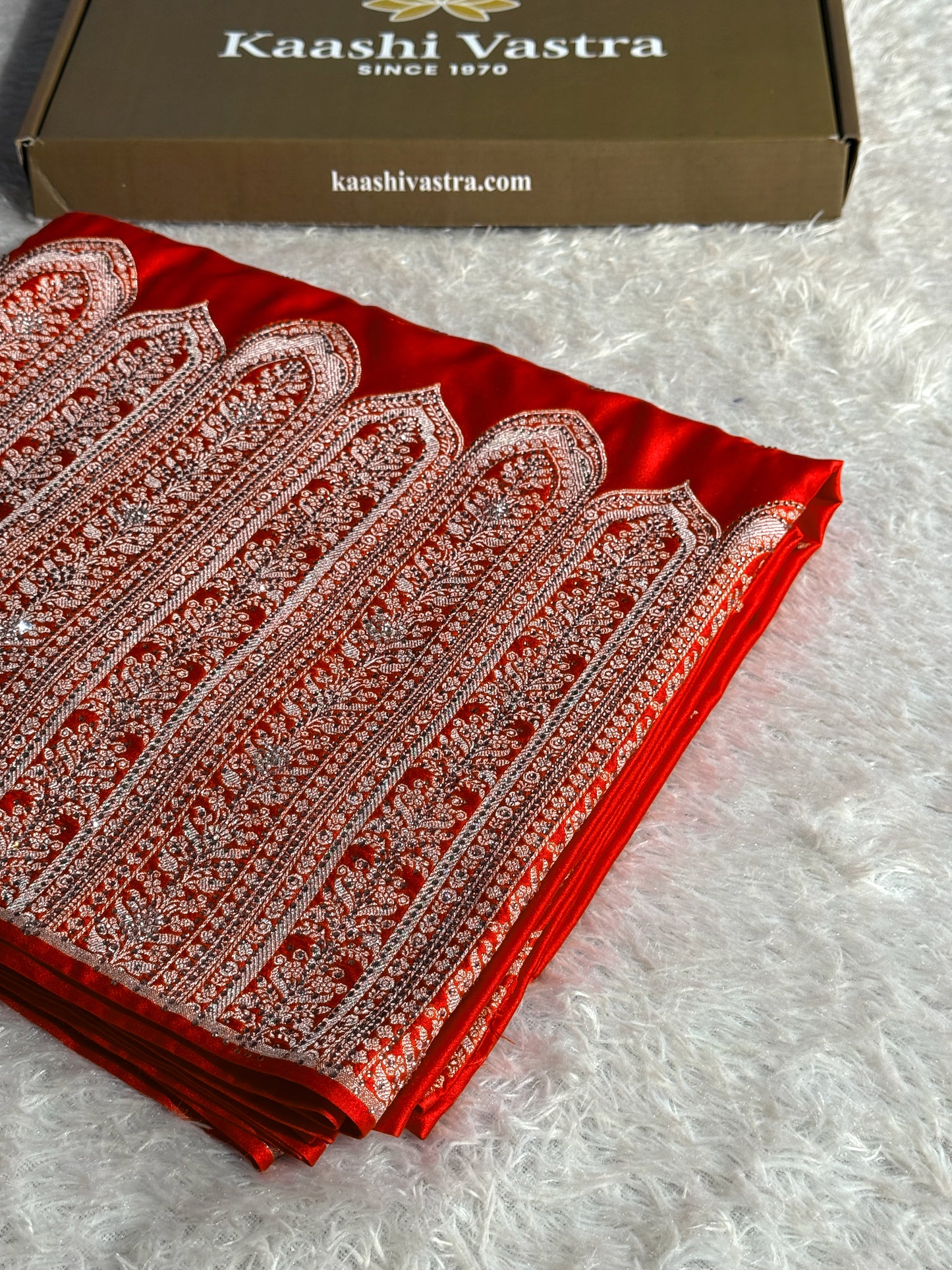Bridal Red colour premium Banarasi Mashru katan silk saree MK268