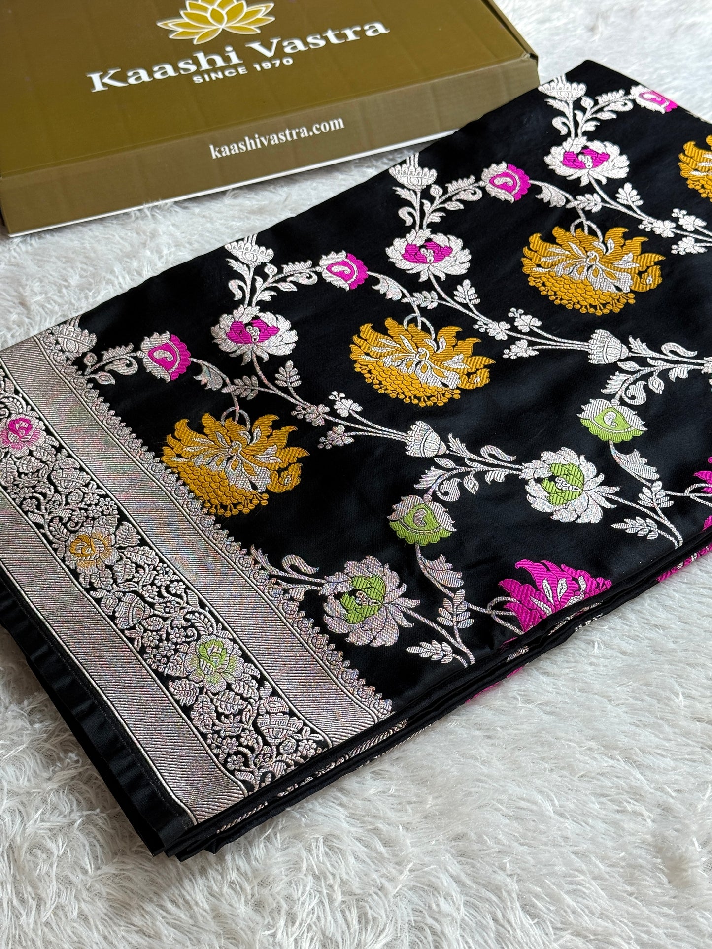 Black premium Banarasi Mashru katan silk saree MK195