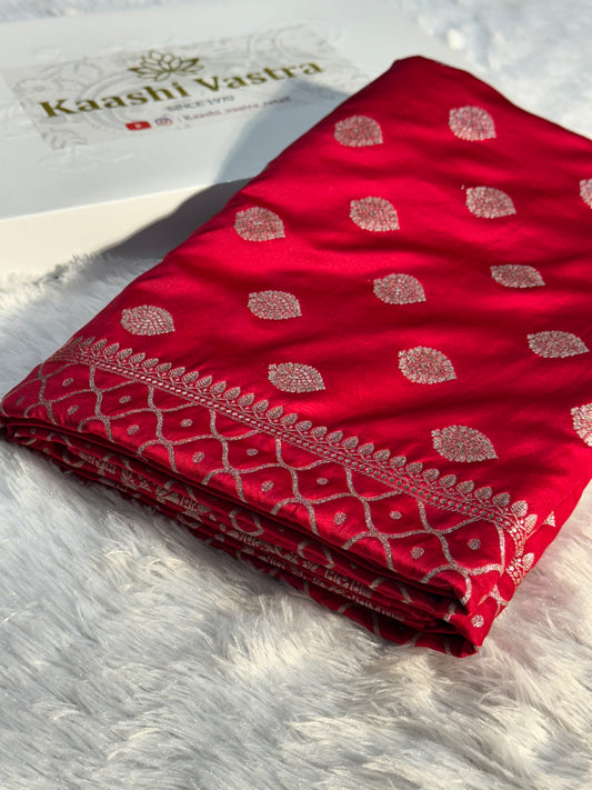 Chilli red Banarasi Mashru katan silk saree MK157