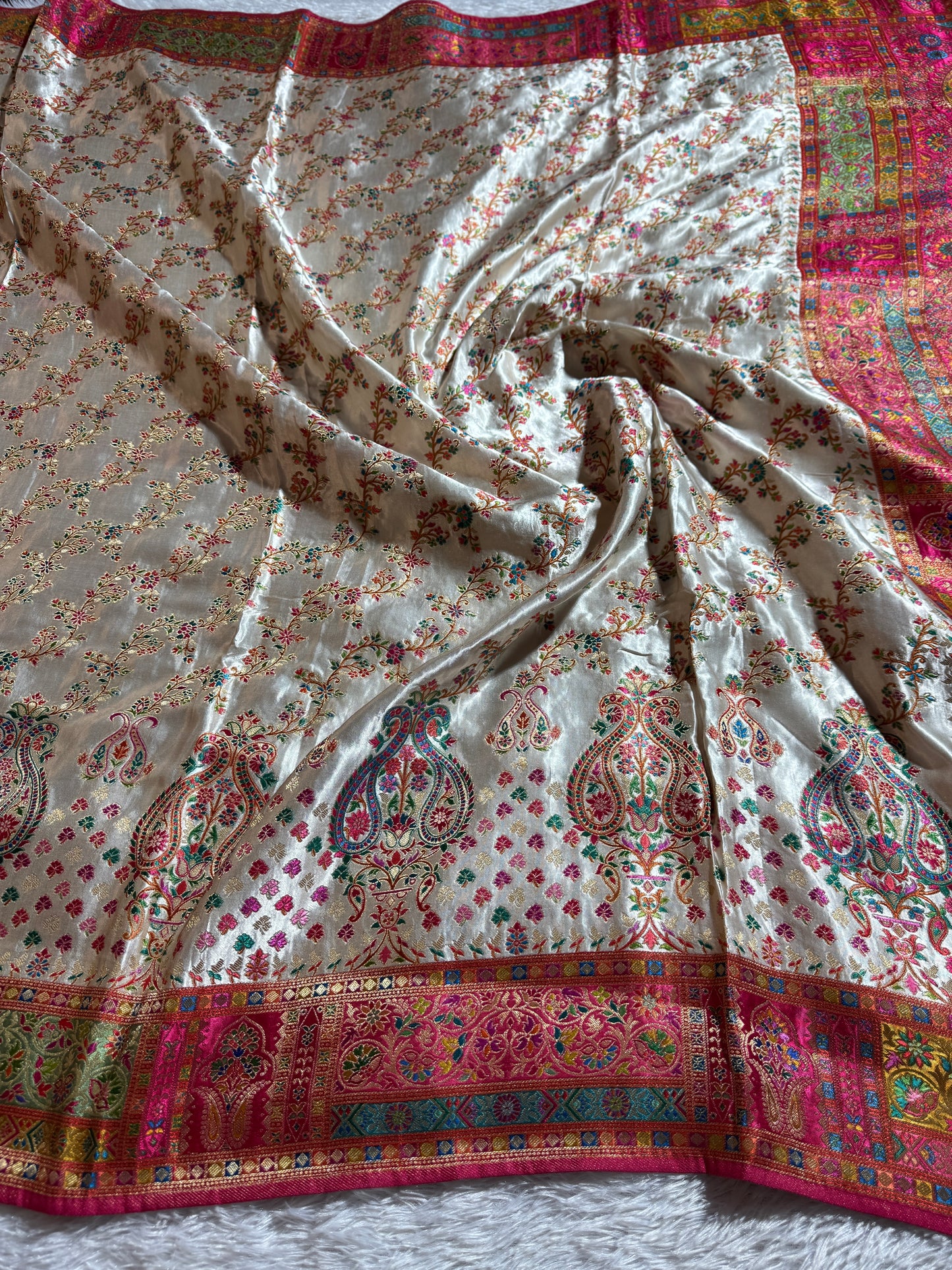 Premium Banarasi pure soft satin pashmina silk saree DS109