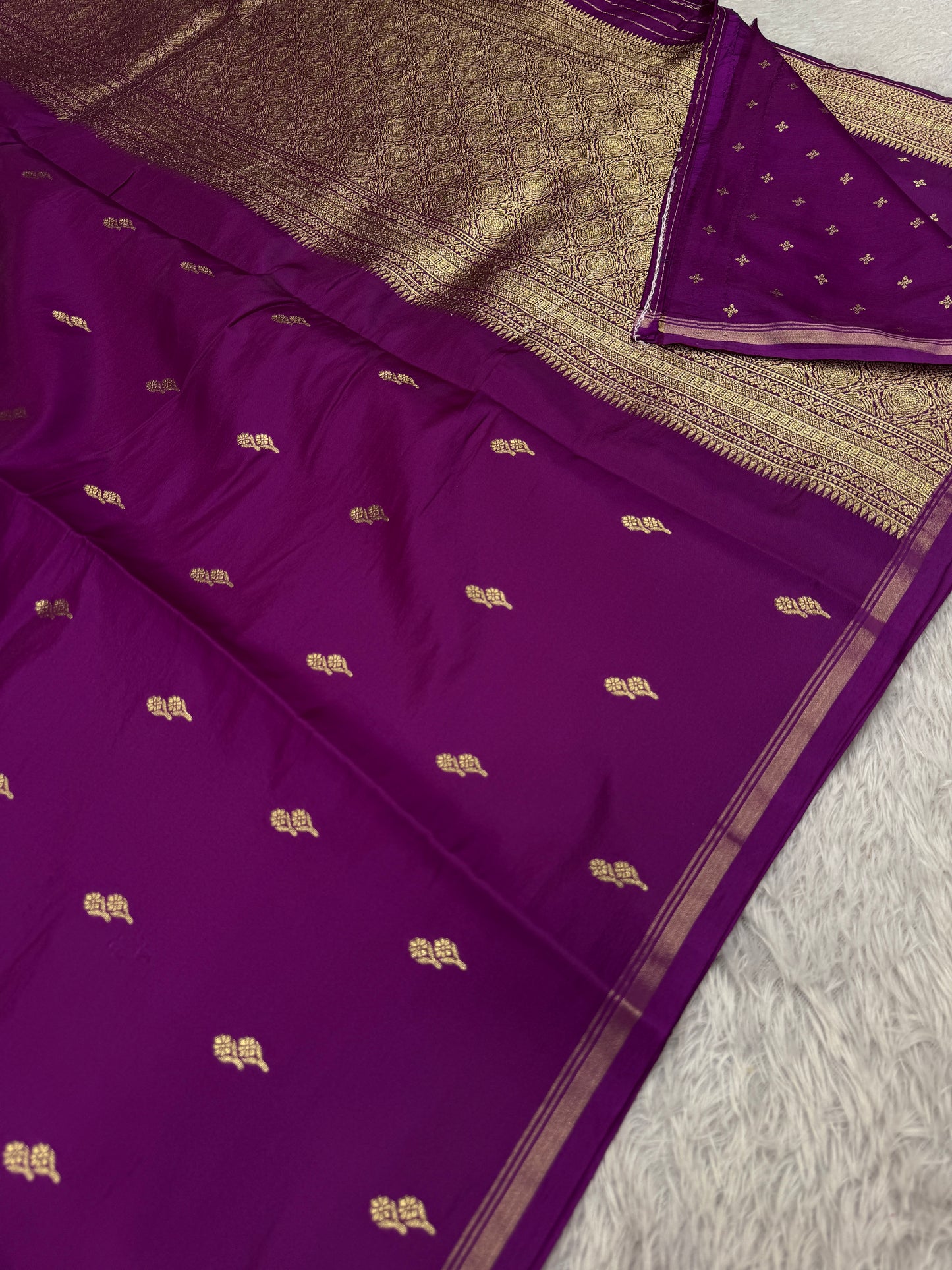 Premium Banarasi soft silk saree BS104