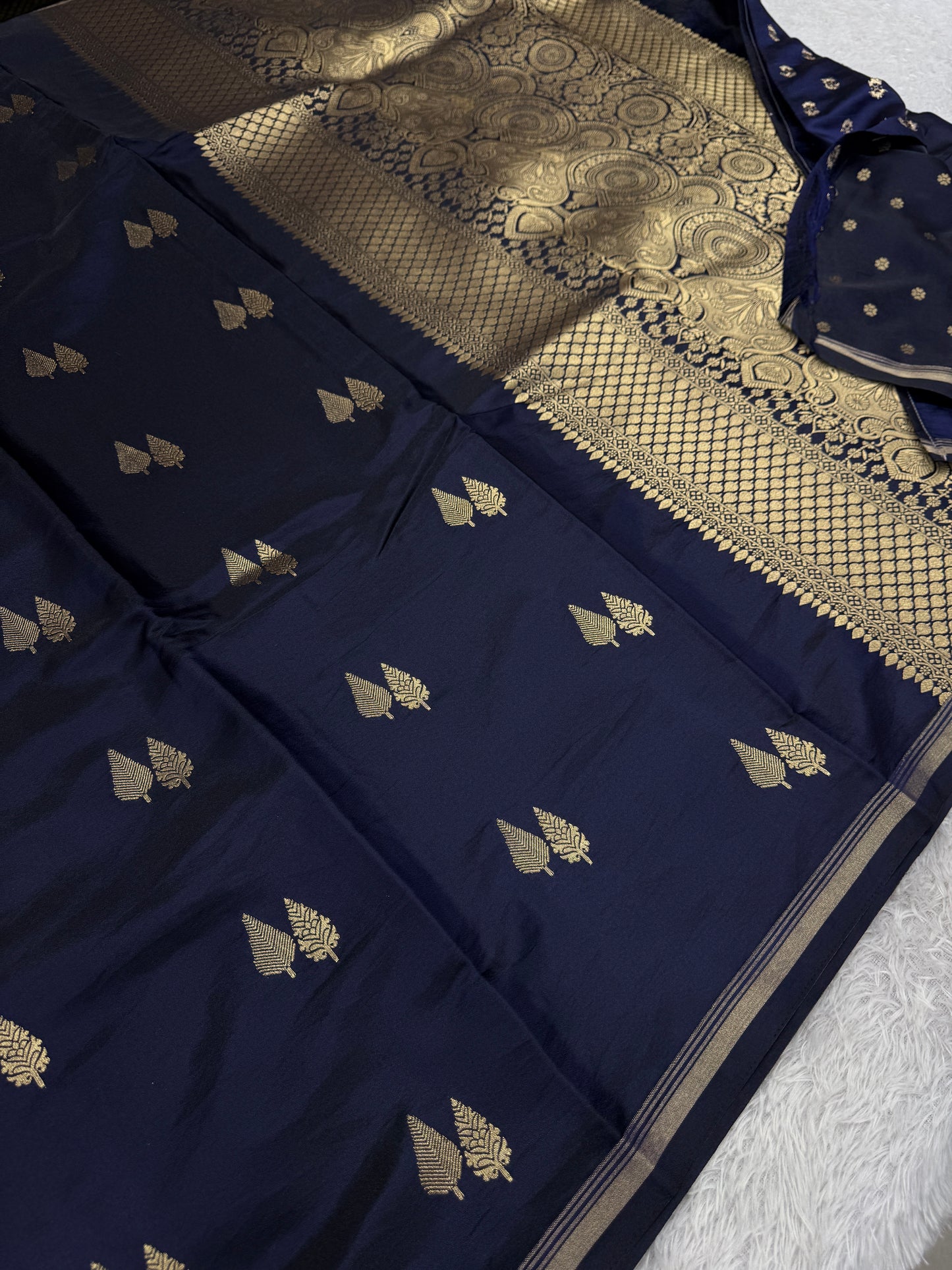 Premium Banarasi soft silk saree BS103