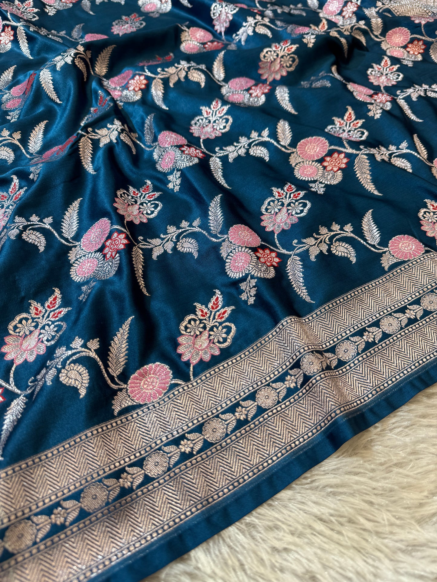 Peacock blue premium tilfi Banarasi Mashru katan silk saree MK188
