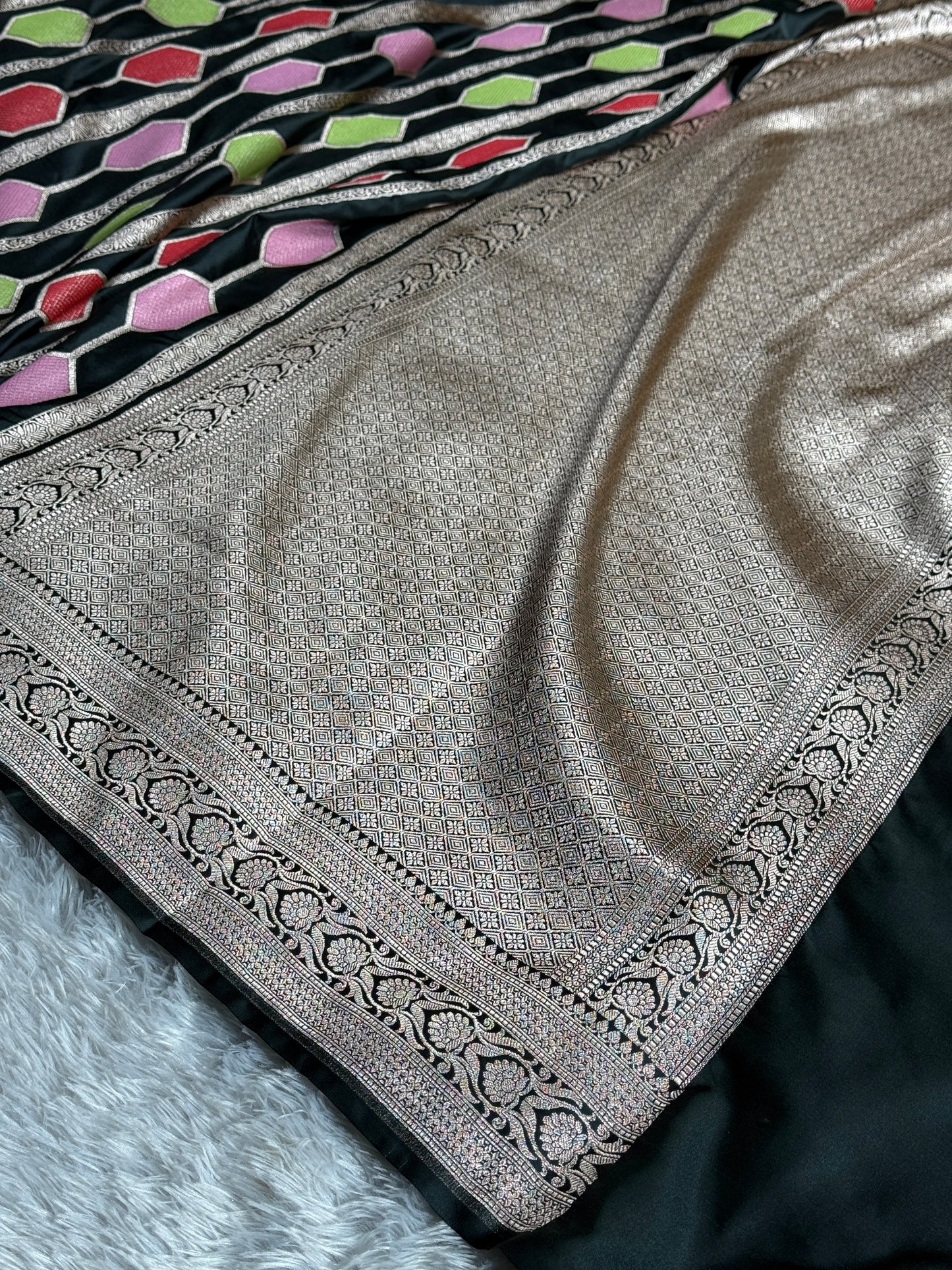 Black color premium Banarasi tilfi Mashru katan silk saree MK230