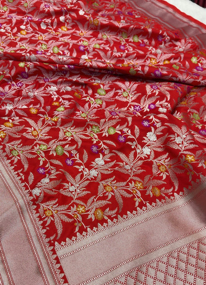 Red premium tilfi Banarasi Mashru katan silk saree MK184