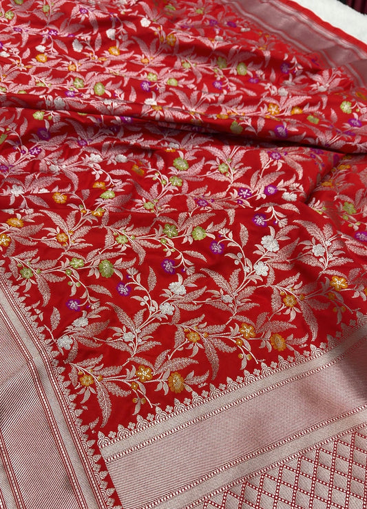 Red premium tilfi Banarasi Mashru katan silk saree MK184