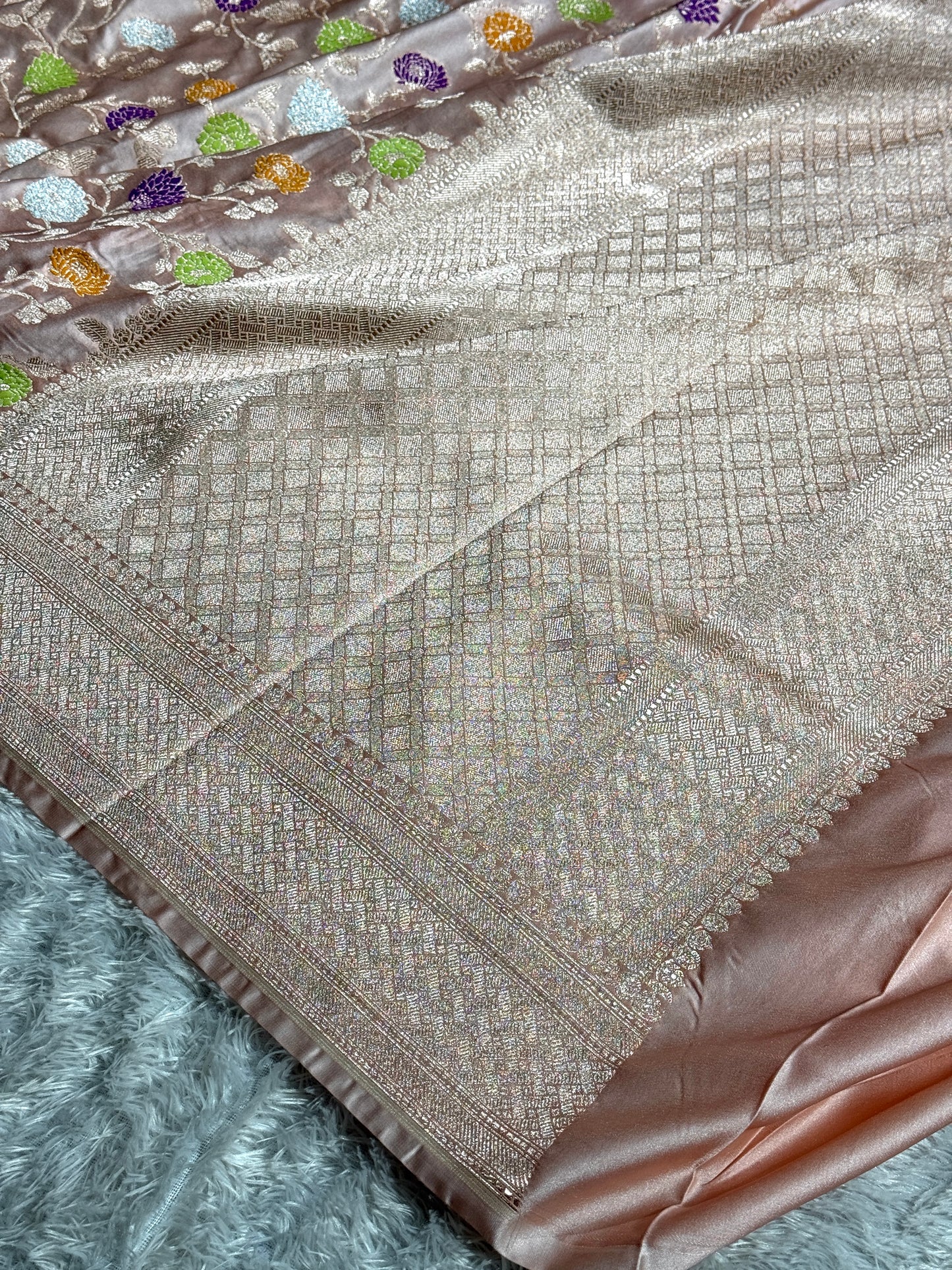 Beige colour premium Banarasi tilfi Mashru katan silk saree MK194