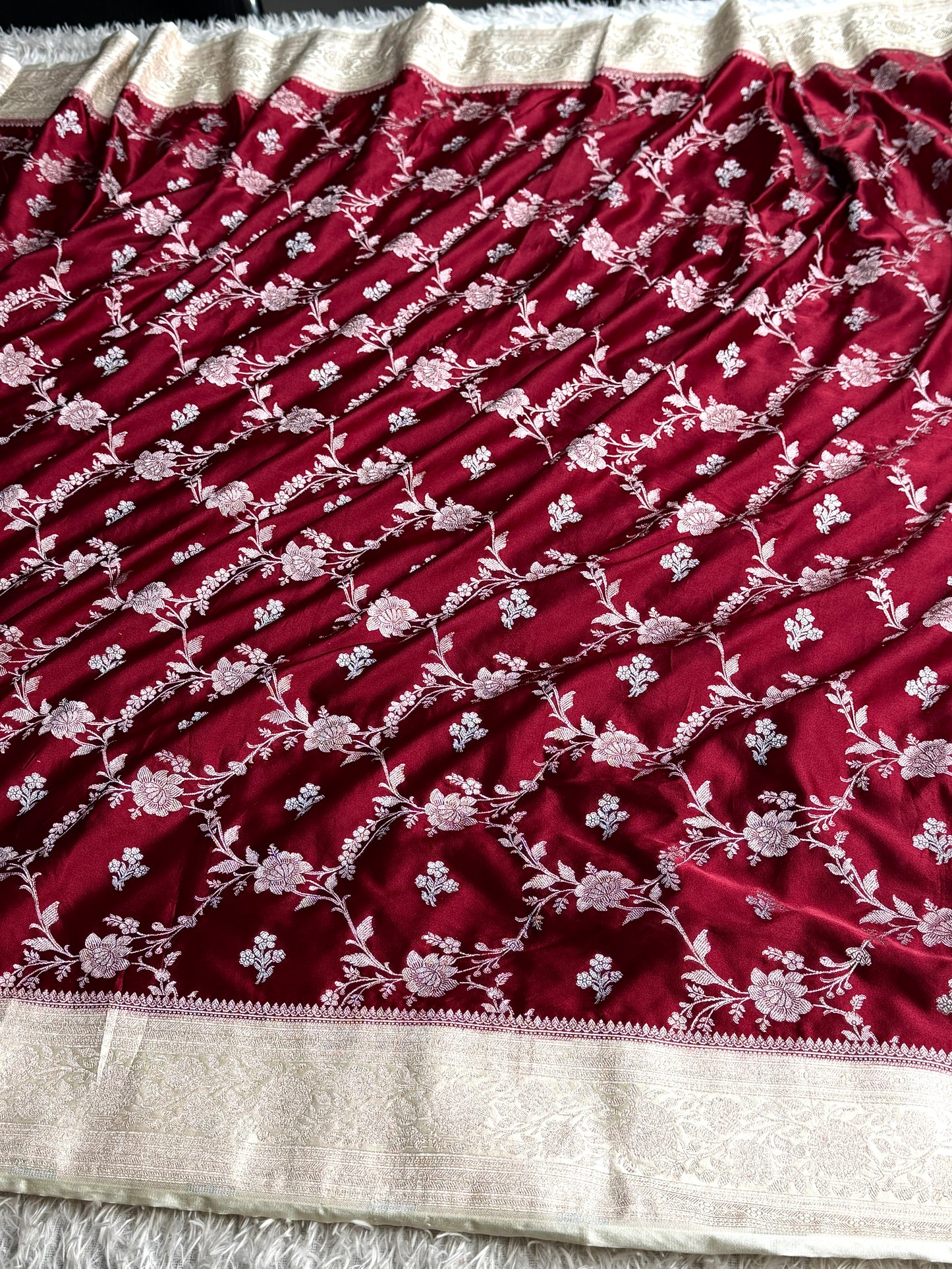 Maroon with off white colour premium Banarasi Mashru katan silk saree MK339