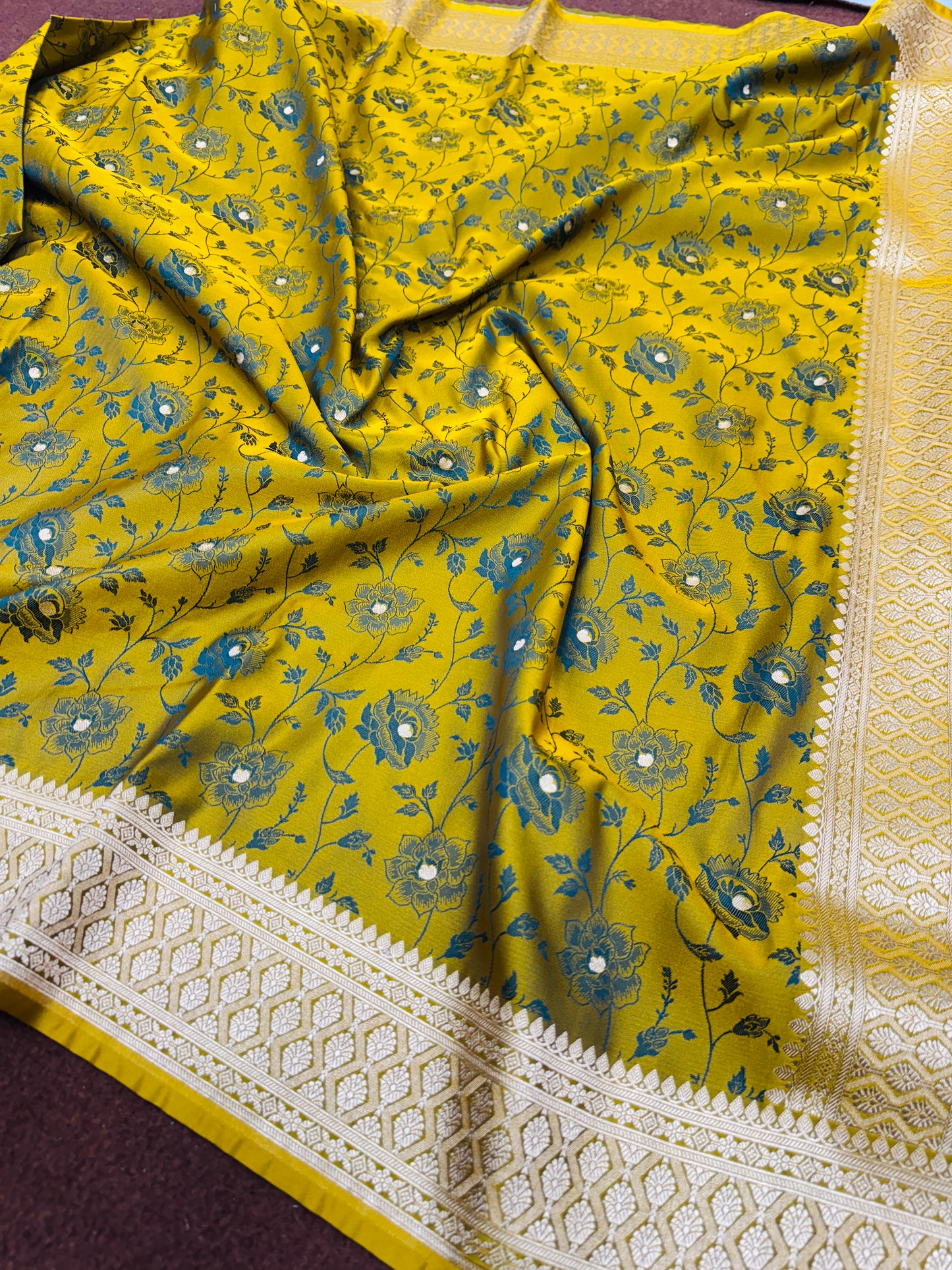 Mahanadi green premium Banarasi Mashru katan silk saree MK213
