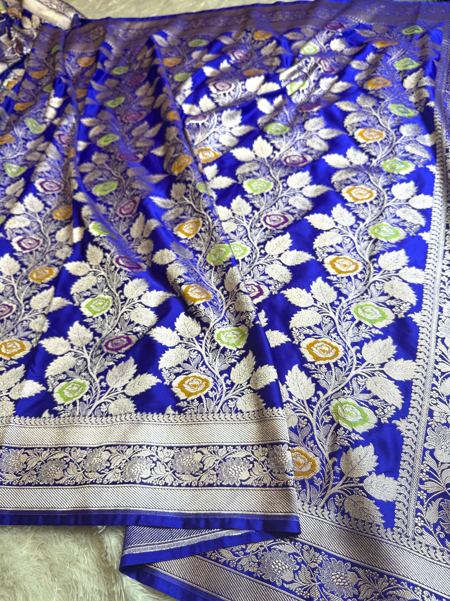 Royal blue premium tilfi Banarasi Mashru katan silk saree MK216