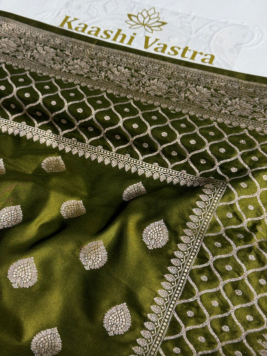 Mehandi green Banarasi Mashru katan silk saree MK157