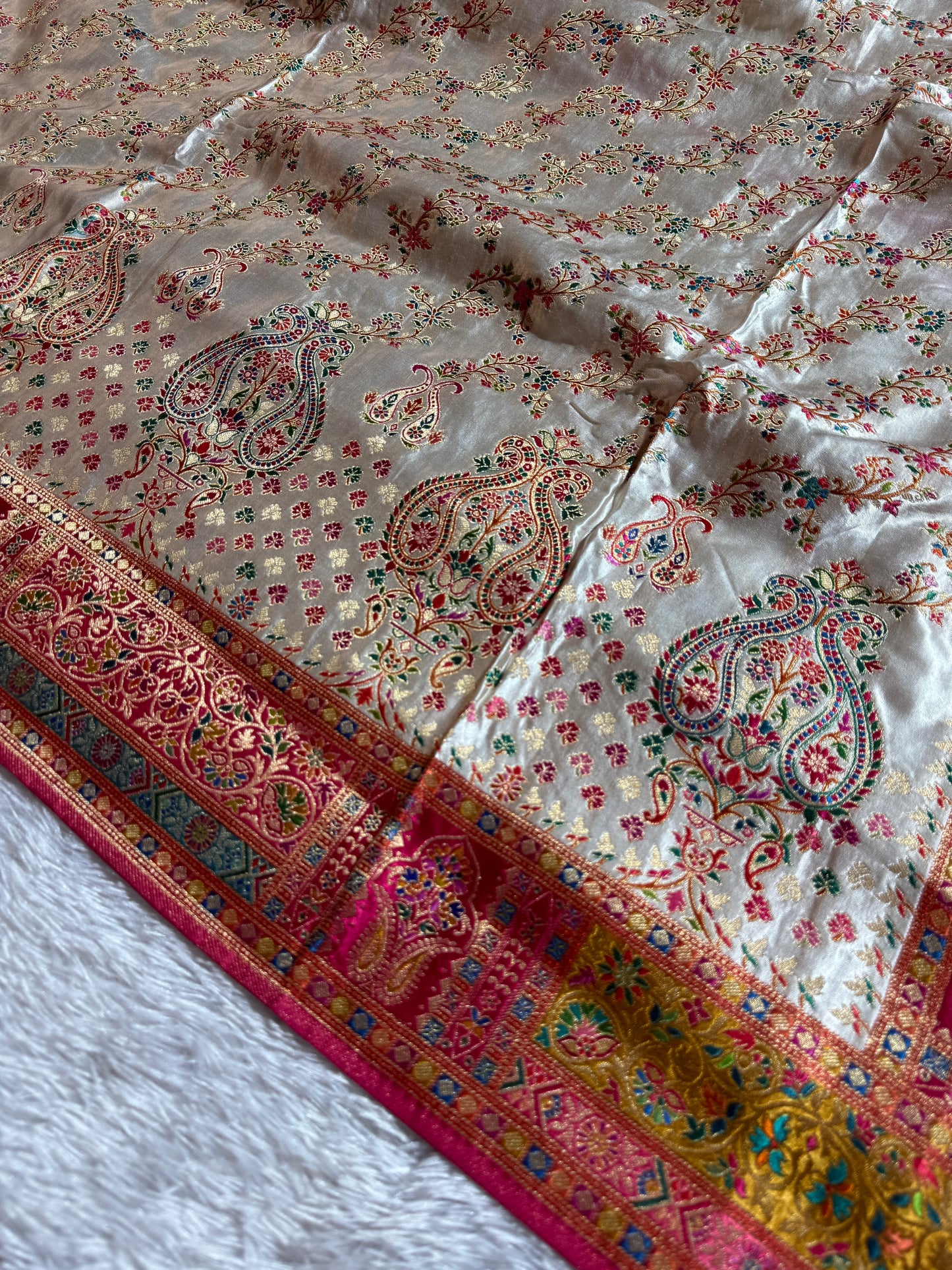 Premium Banarasi pure soft satin pashmina silk saree DS109