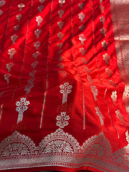 Chilli red Banarasi Mashru katan silk saree MK158