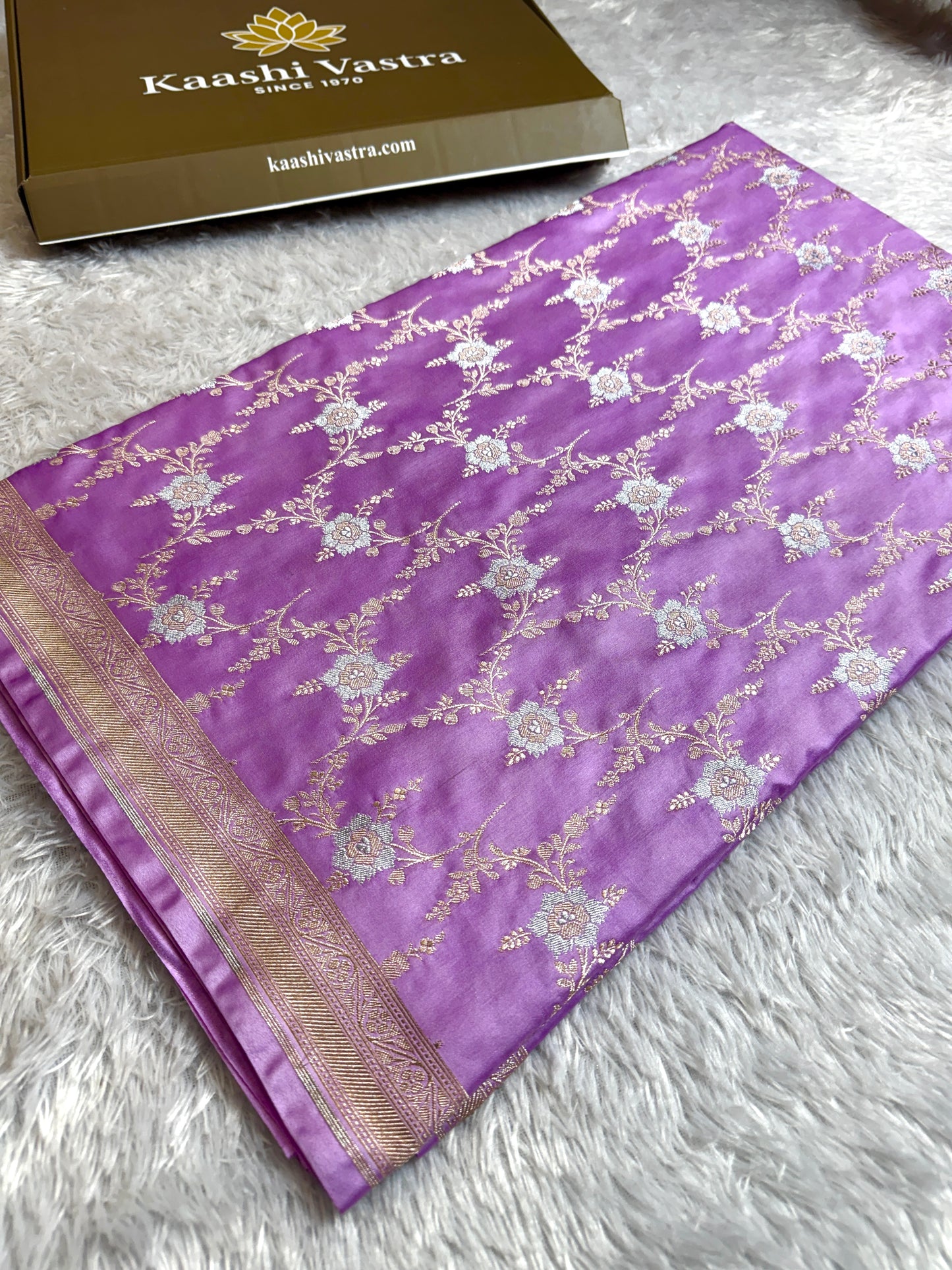 Lavender color premium Banarasi Mashru katan silk saree MK219