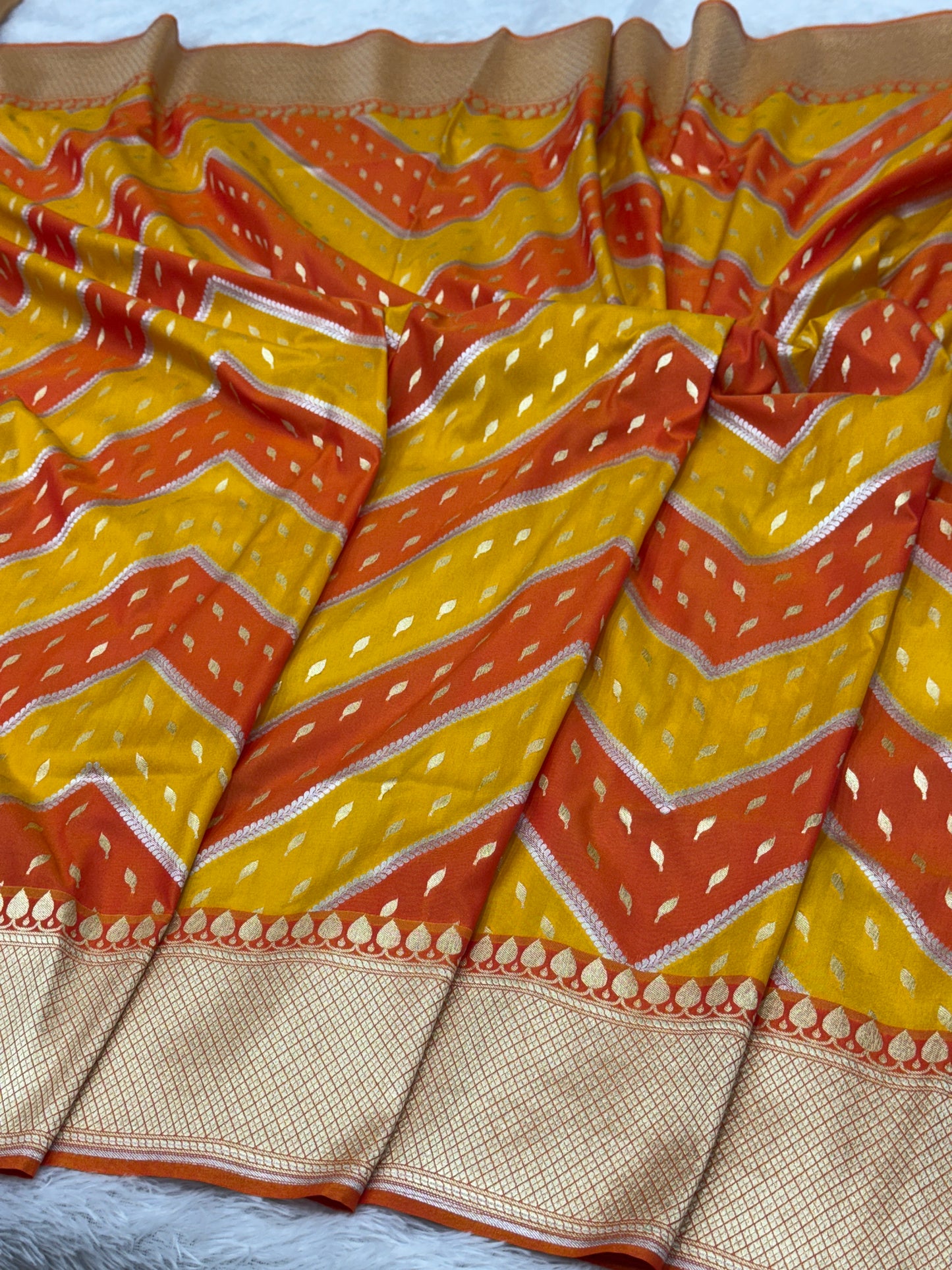 Premium rangkat Banarasi art silk saree AS101