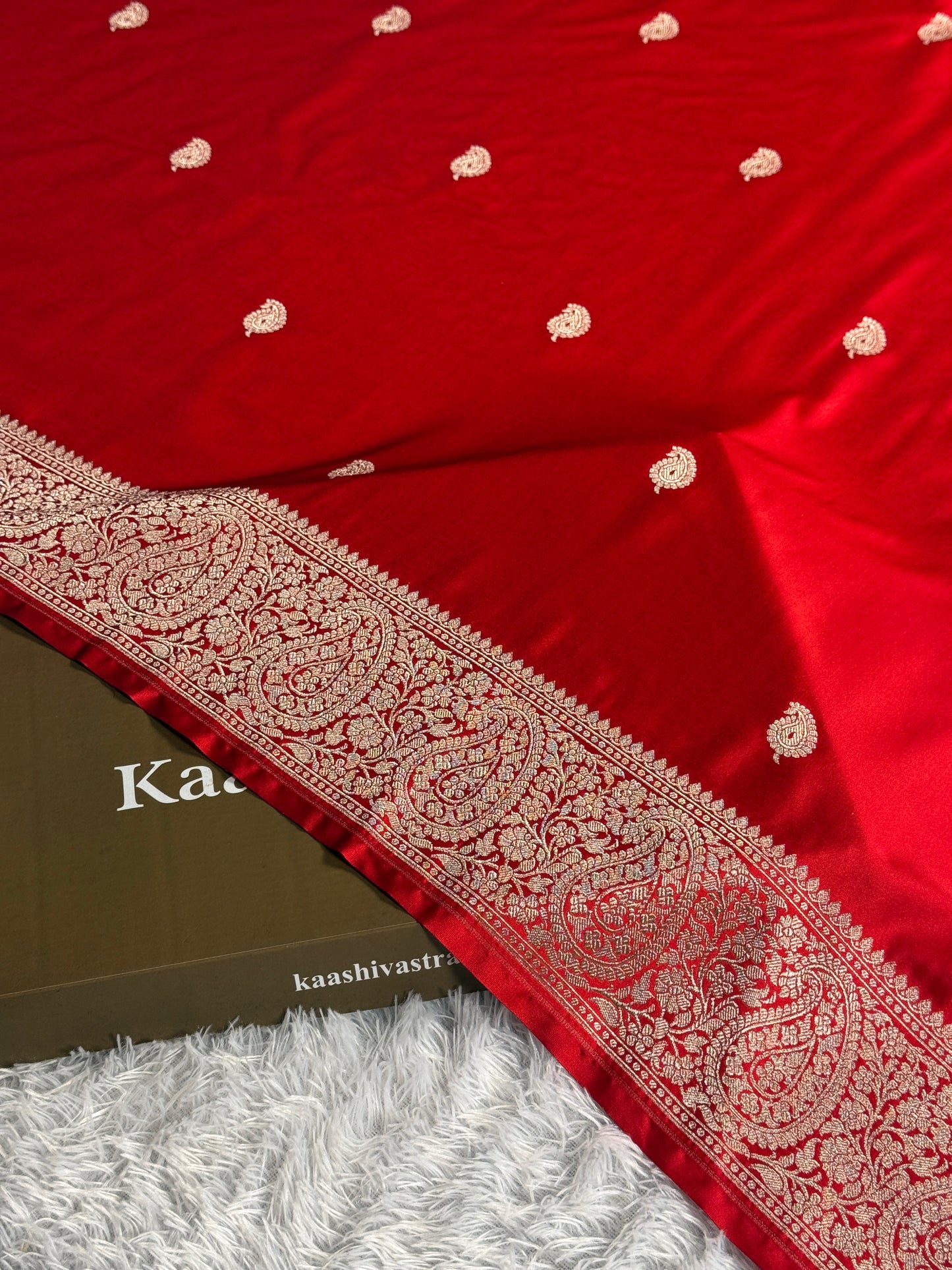 Red colour premium Banarasi Mashru katan silk saree MK309