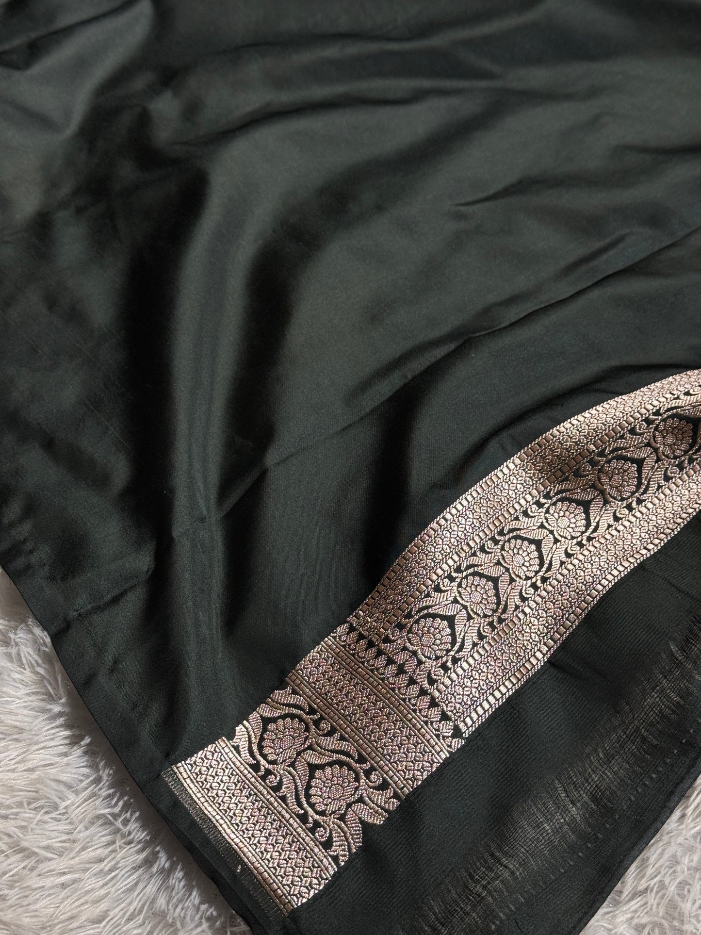 Black color premium Banarasi tilfi Mashru katan silk saree MK230