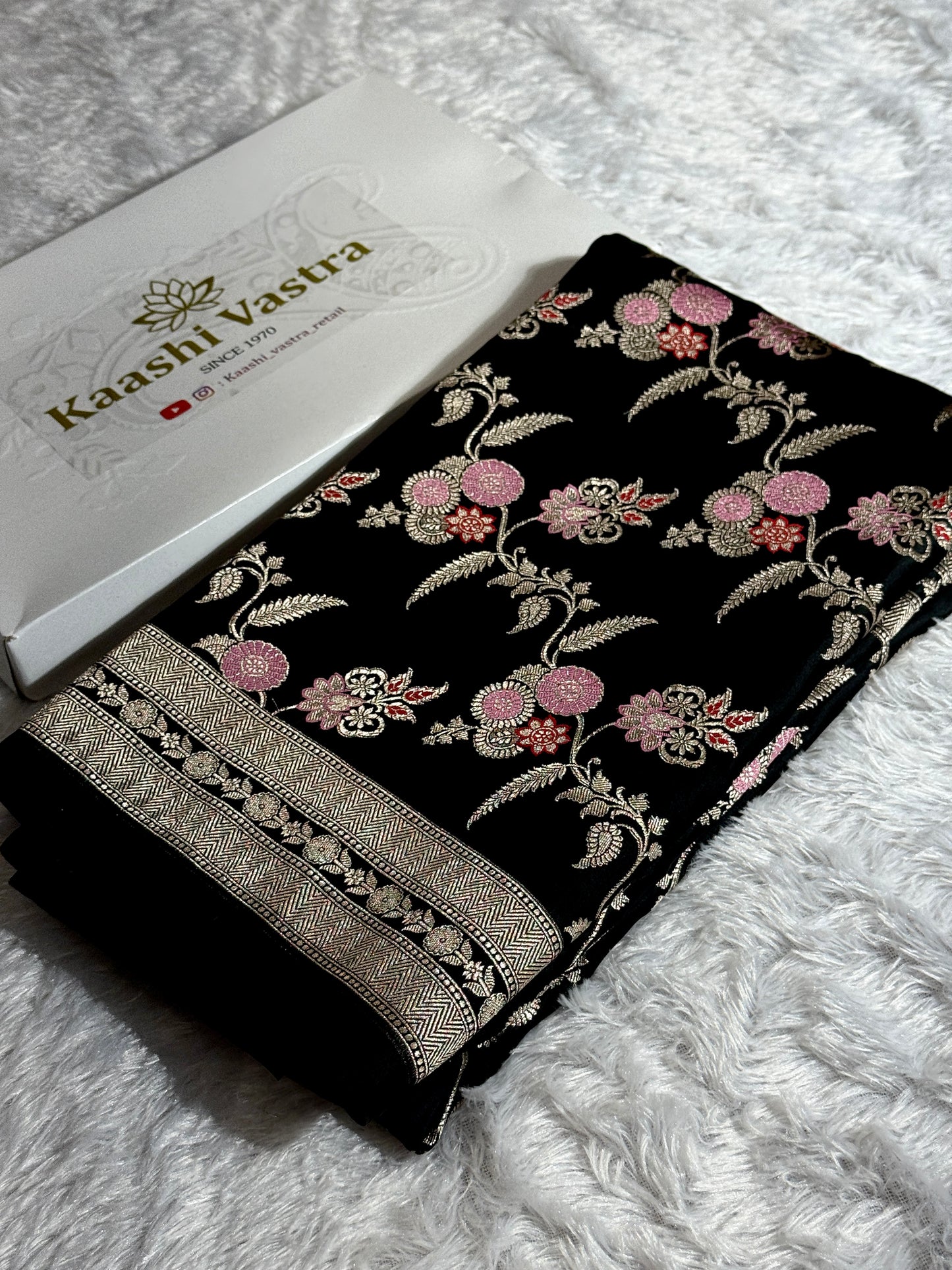 Black color beautiful premium Banarasi Mashru katan silk saree MK188