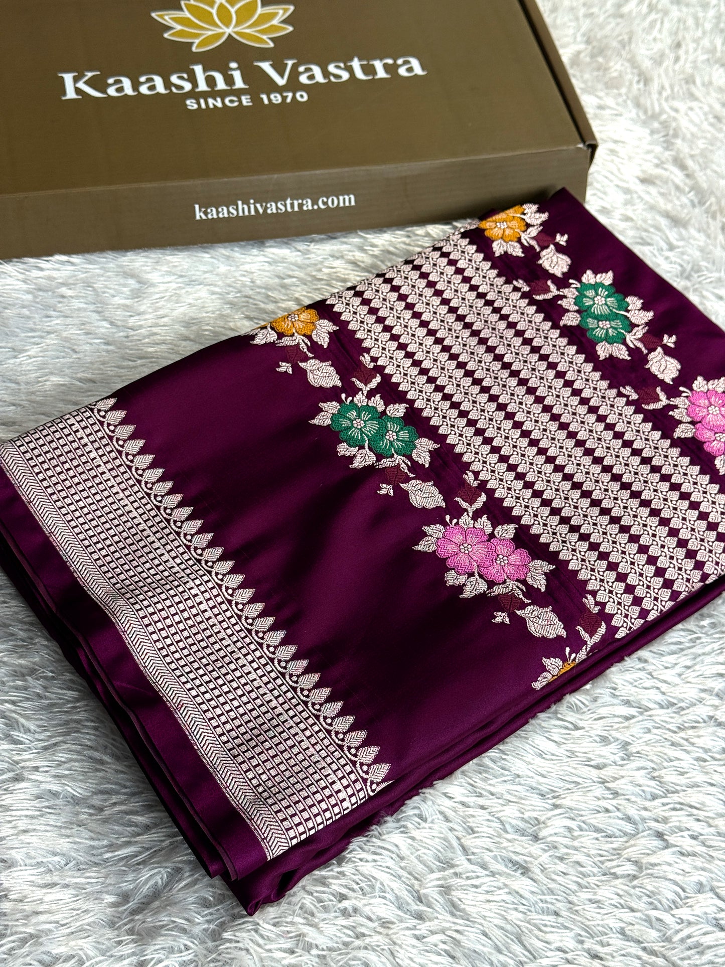 Wine colour premium Banarasi tilfi Mashru katan silk saree MK332