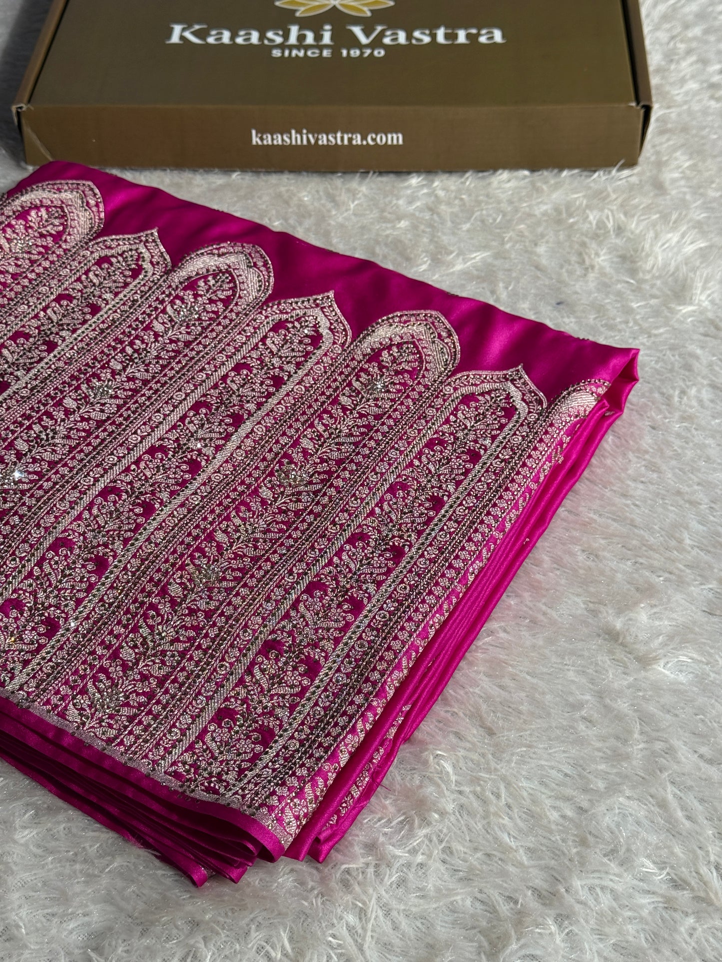 Rani pink colour premium Banarasi Mashru katan silk saree MK268