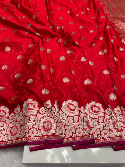 Red premium Banarasi Mashru katan silk saree MK190