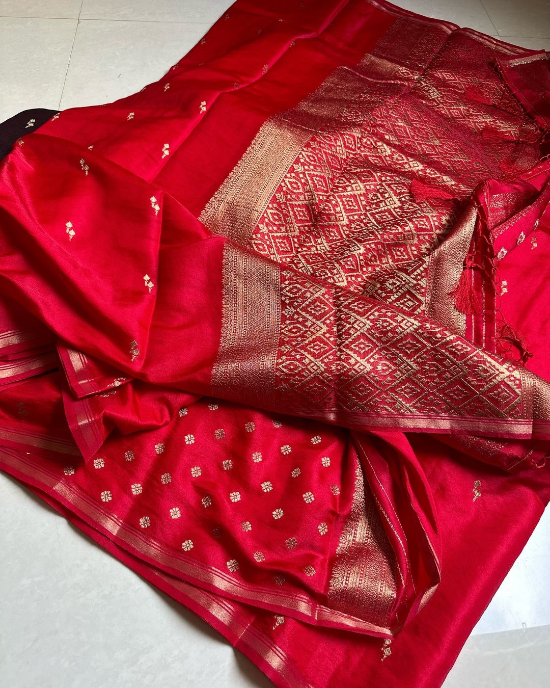 Banarasi soft silk saree S101