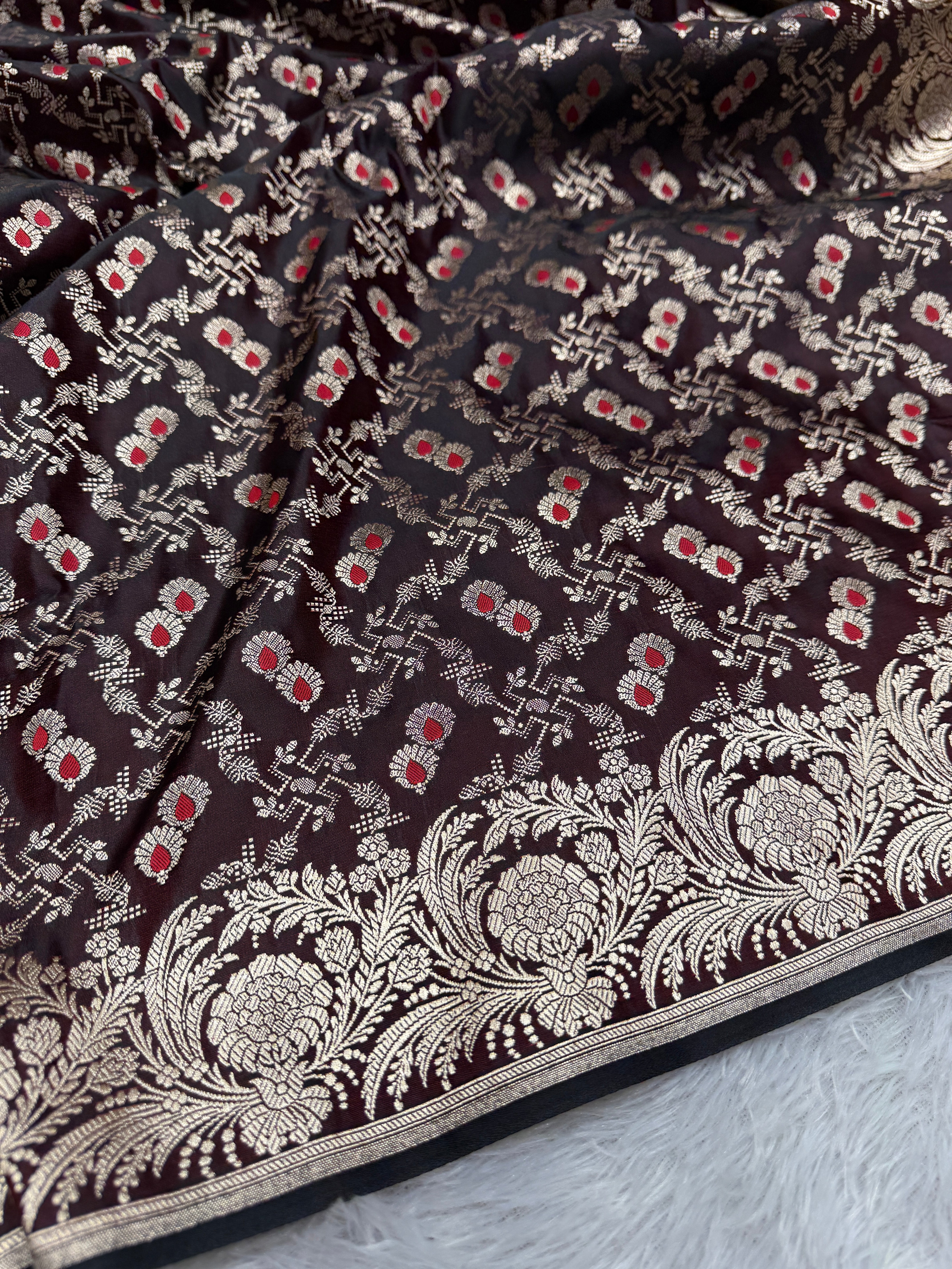 Premium Banarasi Mashru satin silk saree MS120