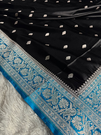 Black and sky blue contrast Banarasi Mashru katan silk saree MK182